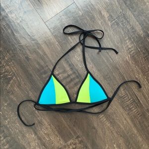 SMALL VS PINK Bikini Top